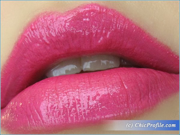 Bright-Fuchsia-Lips-1