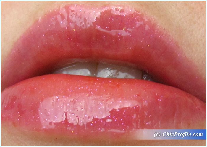 Victoria's-Secret-Punchy-Flavored-Gloss-Review-5